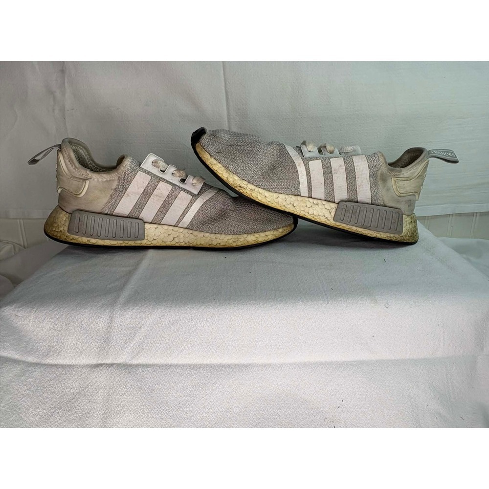 Adidas NMD R1 Grey White Mens Running Shoes B79759 Size 9.5 Boost Sneakers
